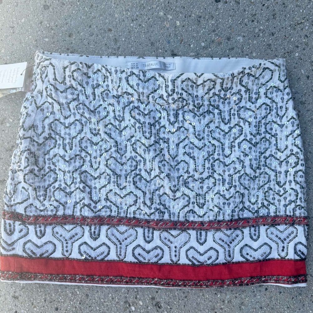 NWT ZARA Mini skirt size 4 / S